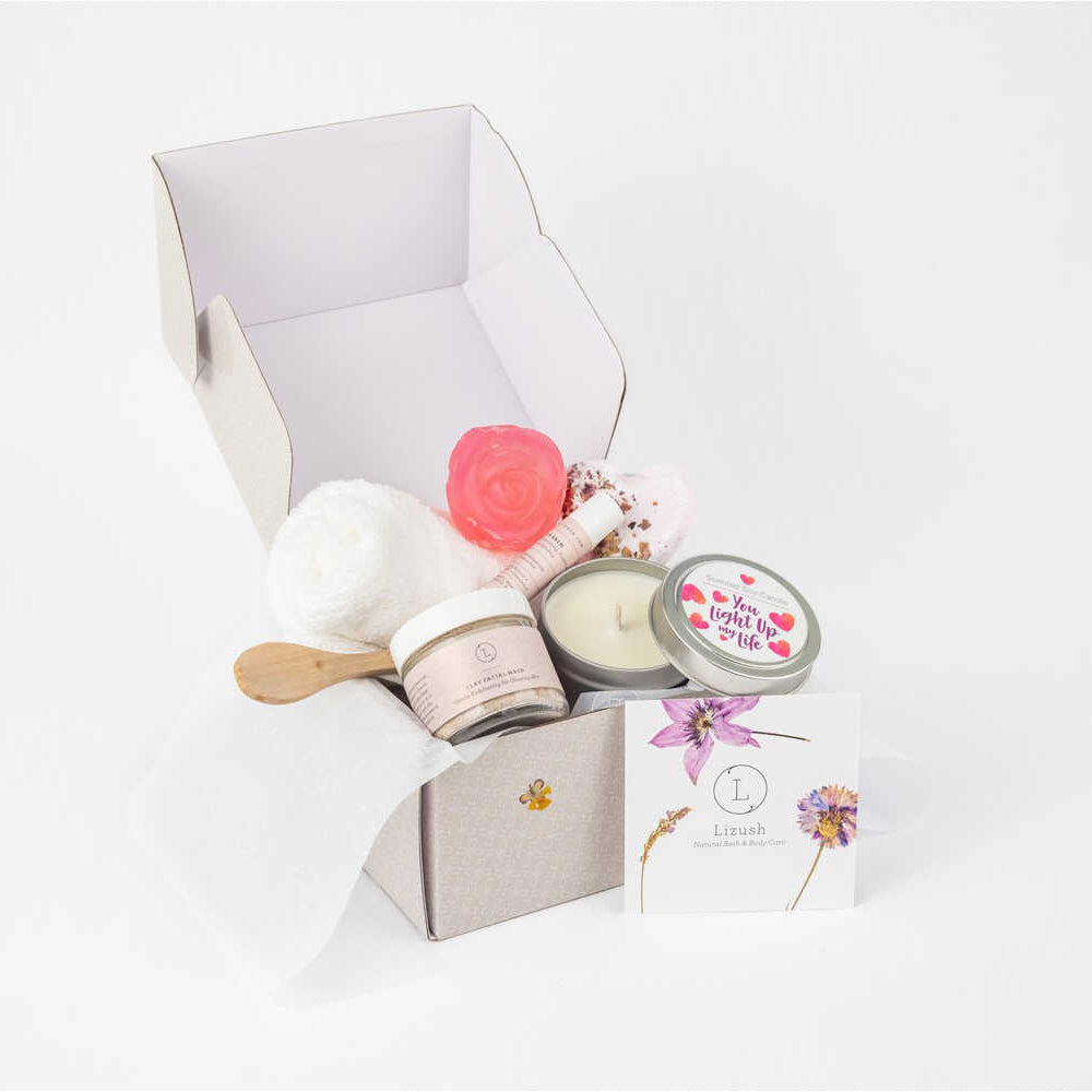 
                      
                        Mother's Day Spa Gift Box
                      
                    