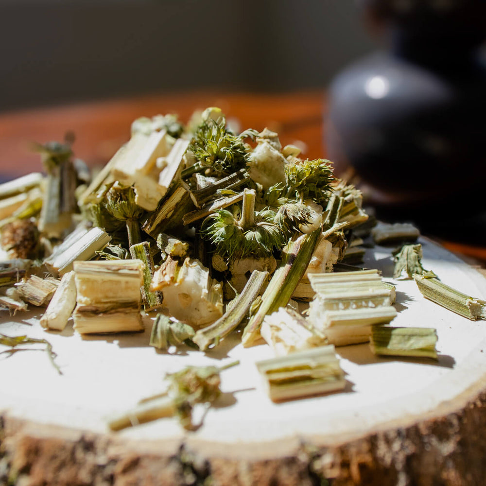 
                      
                        tsoji-dried-moongrass-herb-ingredient
                      
                    